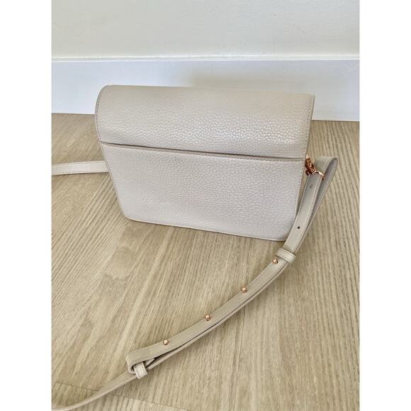 Dagne Dover Andra Pebbled Leather Neutral Crossbody Bone Shoulder Bag Medium - Picture 7 of 15